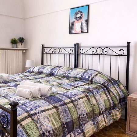 Vico II Terrace Apartment A Step From Piazza Roma Martina Franca Luaran gambar