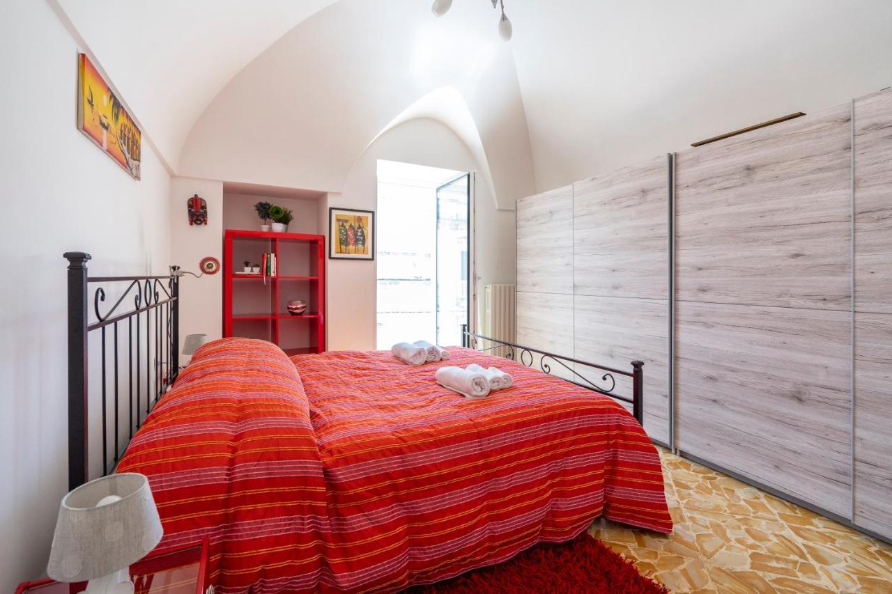 Vico II Terrace Apartment A Step From Piazza Roma Martina Franca Luaran gambar