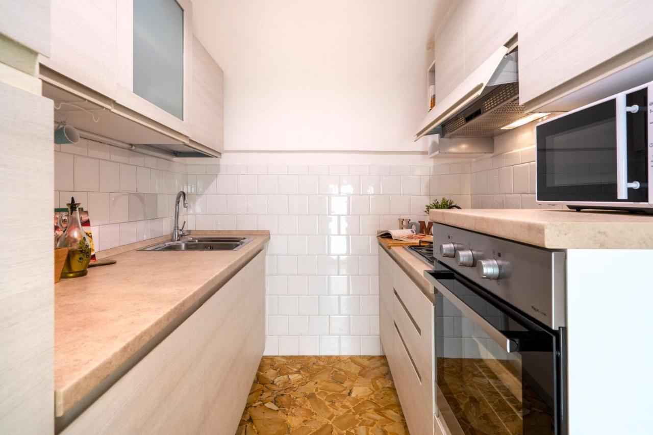 Vico II Terrace Apartment A Step From Piazza Roma Martina Franca Luaran gambar